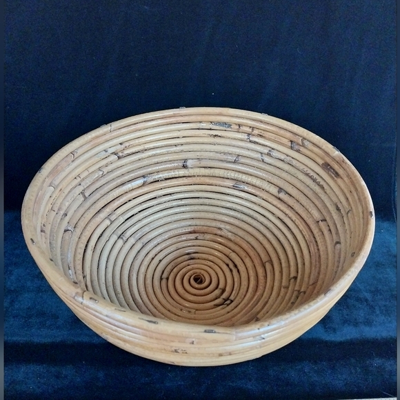 Vintage Mid Century Modern Bamboo Pencil Reed Bowl in style of Gabriella Crespi - Picture 9 of 16